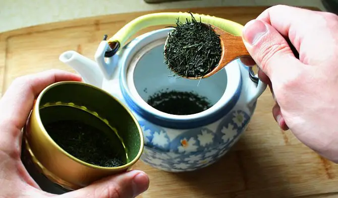 3 natural teas that speed up metabolism
