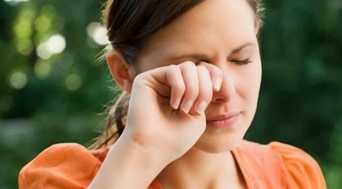 How to treat chronic dry eye